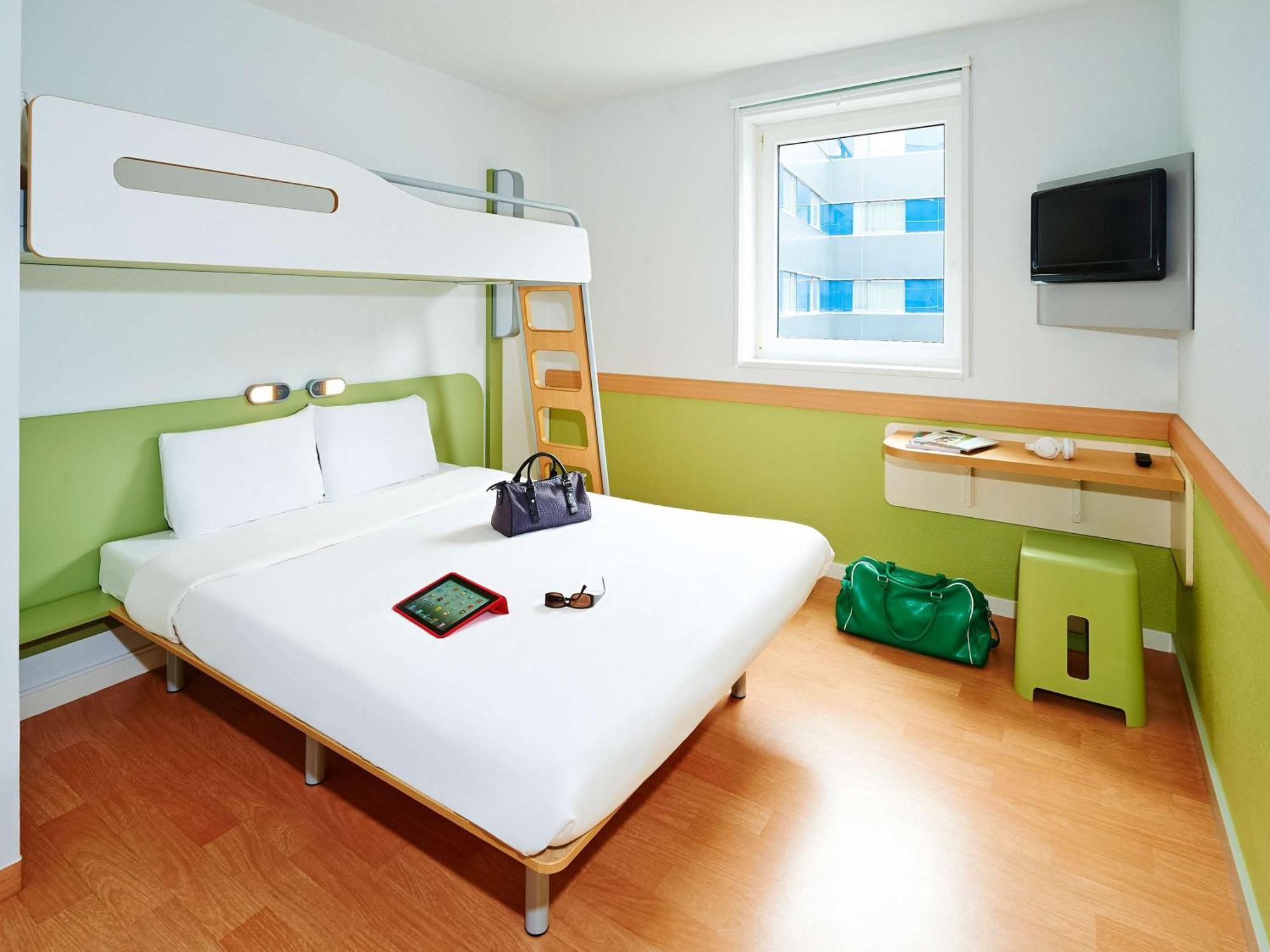 Ibis Budget Bordeaux Centre Bastide Екстер'єр фото