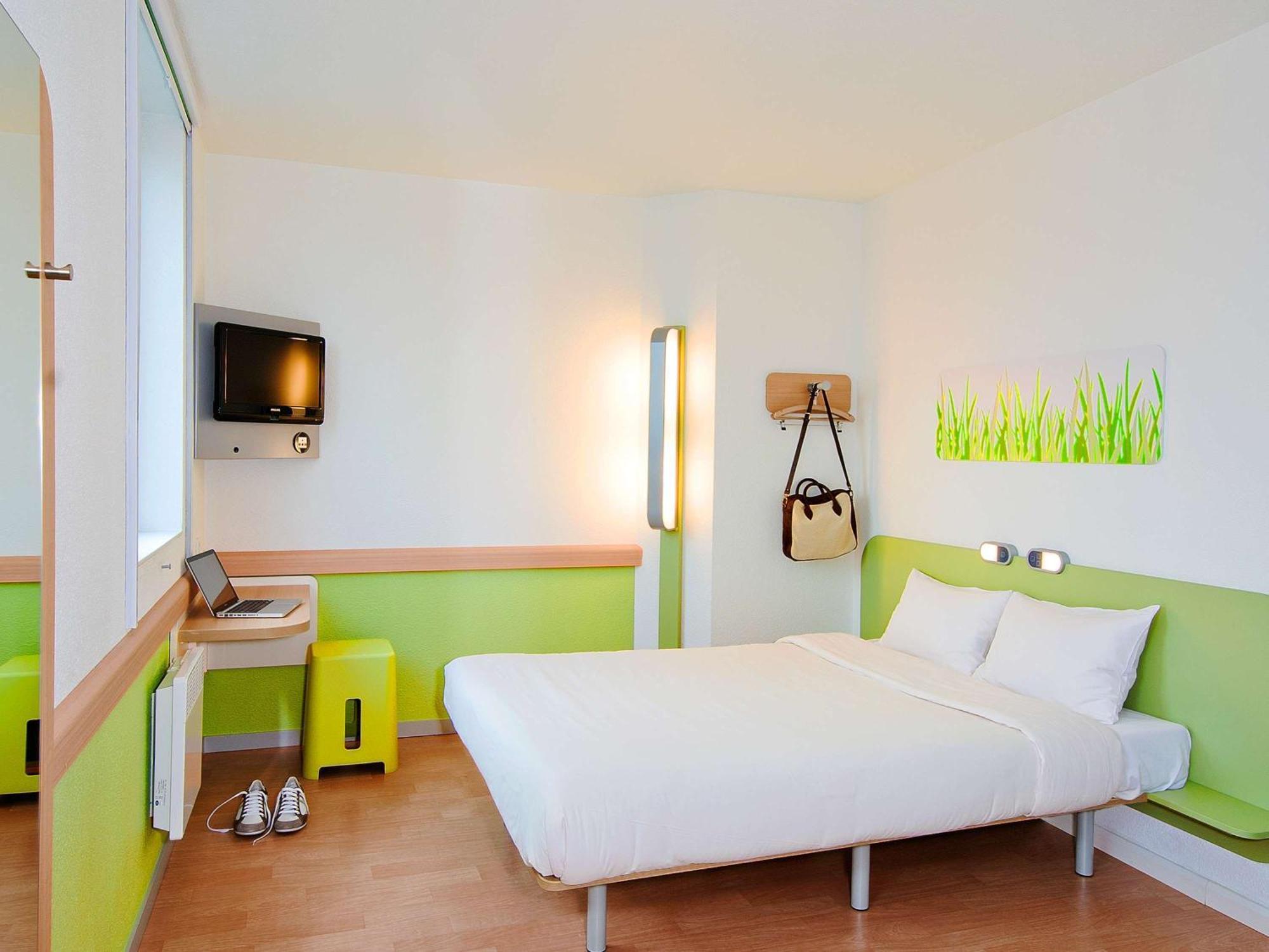Ibis Budget Bordeaux Centre Bastide Екстер'єр фото